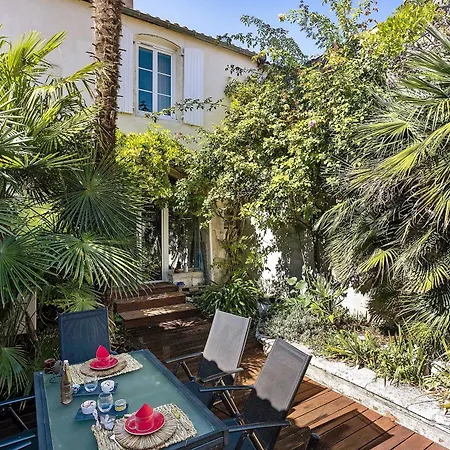 Bed & Breakfast L'etoile Du Vieux Port La Rochelle (Charente-Maritime)